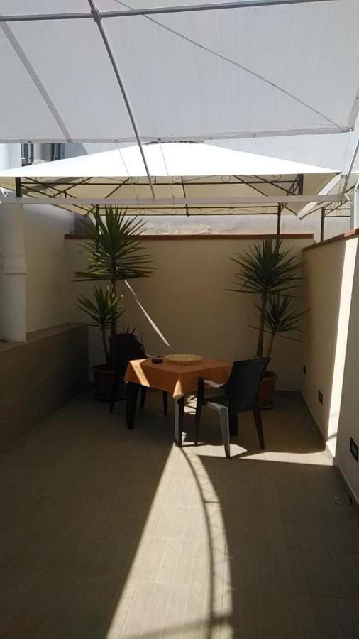 Casa Vacanze A Pennichella Canicattini Bagni Exterior foto